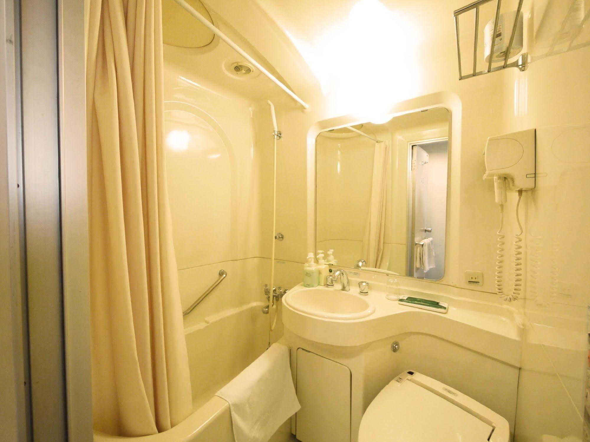 Hotel Route-Inn Gifukencho Minami Екстер'єр фото