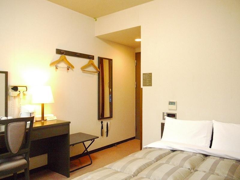 Hotel Route-Inn Gifukencho Minami Екстер'єр фото